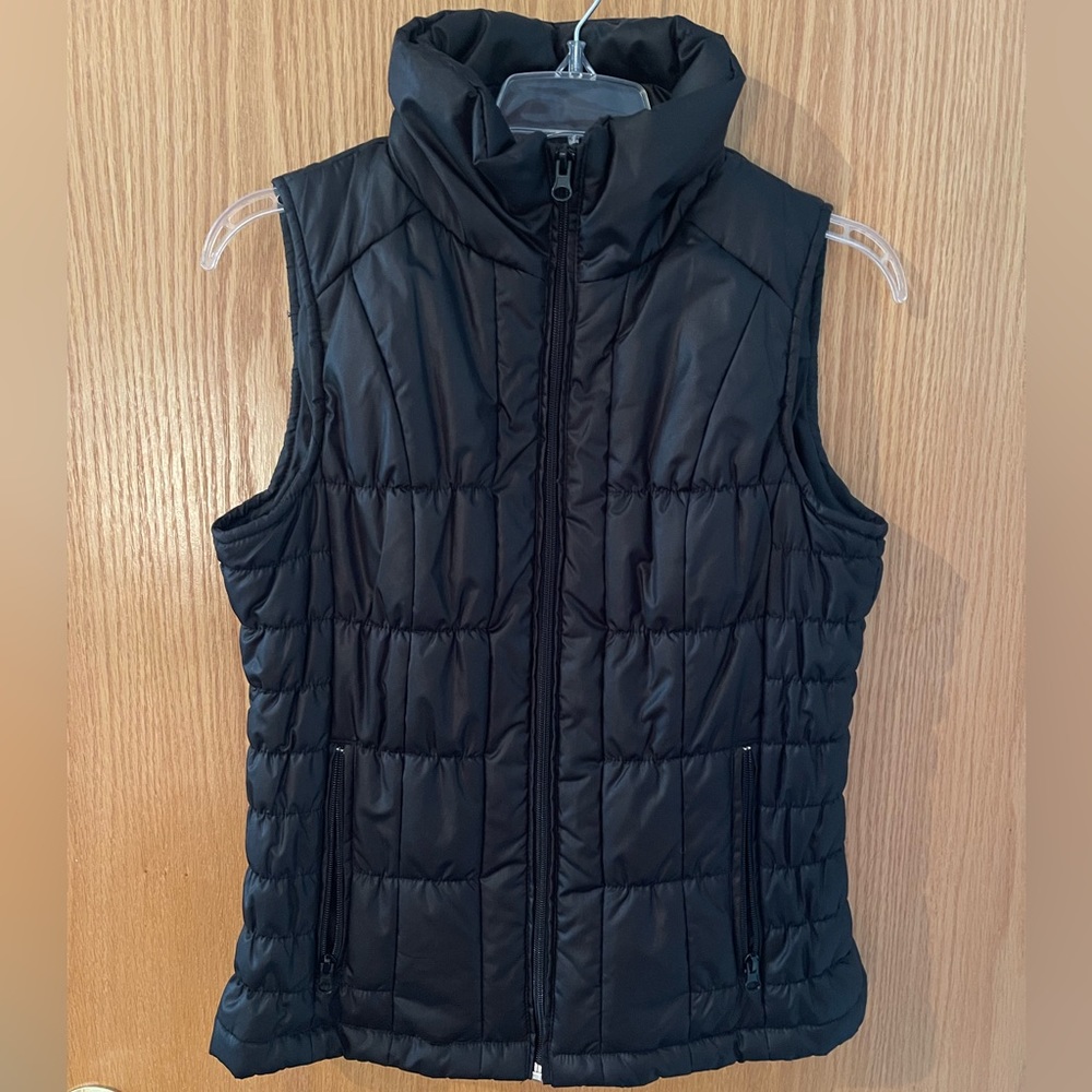 New York & Company Black Puffer Vest